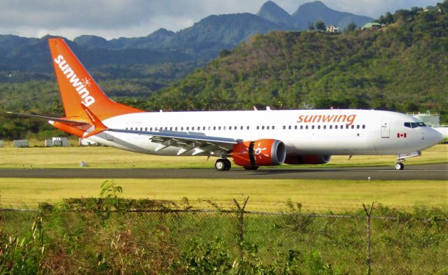 Boeing 737 MAX 8 (C-FYXC)