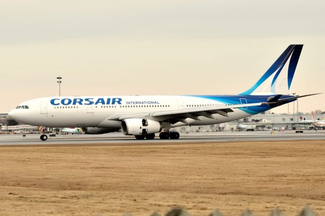 Airbus A330-200 (F-HBIL)