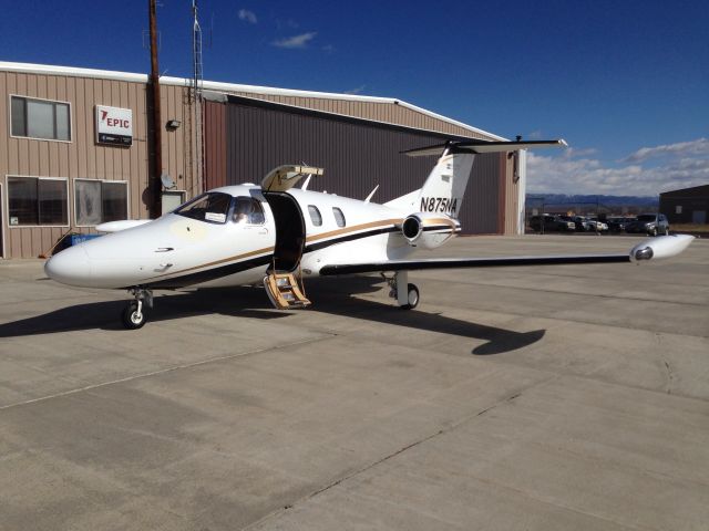 Eclipse 500 (N875NA)