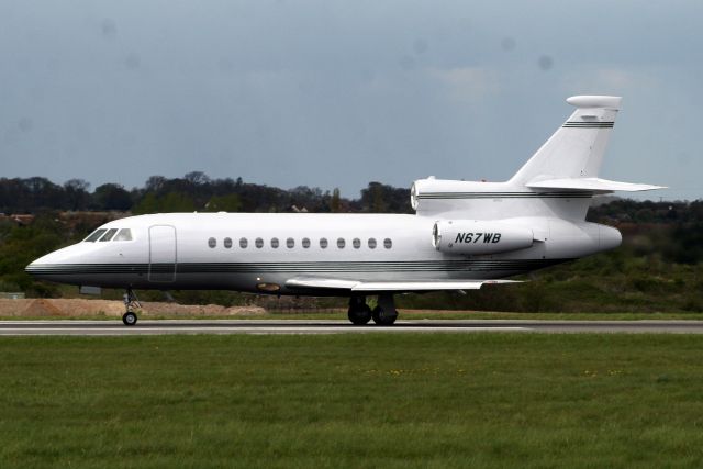 Dassault Falcon 900 (N67WB)