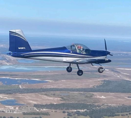 Vans RV-12 (N439TC)