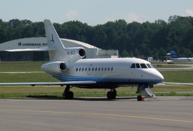 Dassault Falcon 900 (VQ-BZZ)