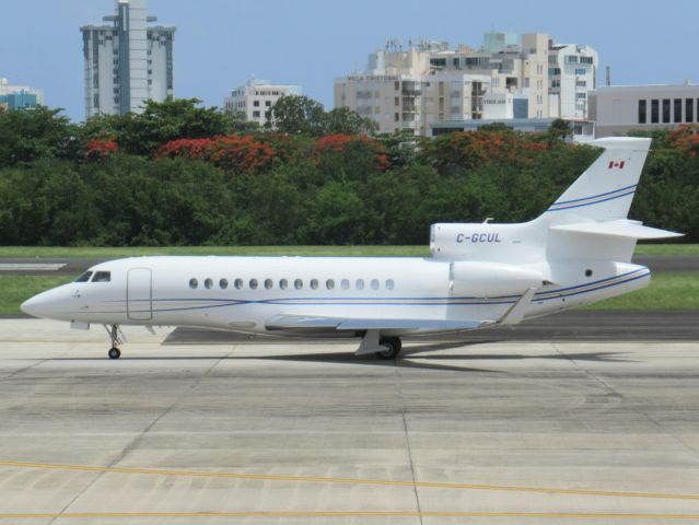 Dassault Falcon 7X (C-GCUL)