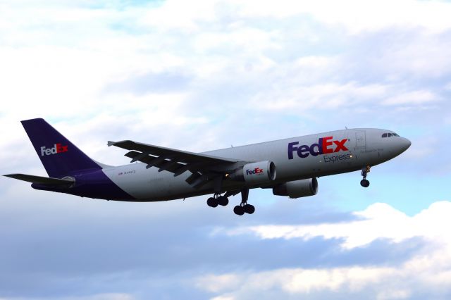 N744FD — - Delivering the packages from the clouds, figuratively and literally. 