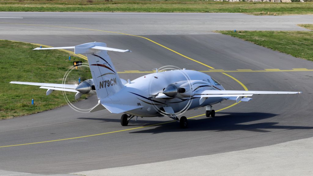 Piaggio P.180 Avanti (N79CN)