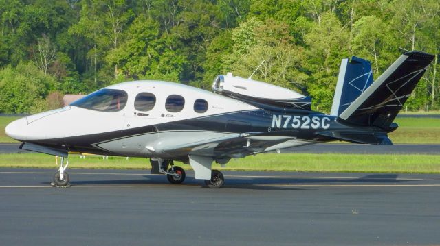Cirrus Vision SF50 (N752SC)