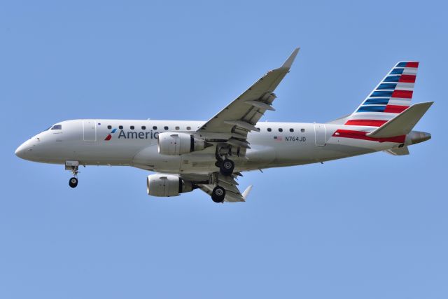Embraer 175 (N764JD) - 23-R 04-27-22