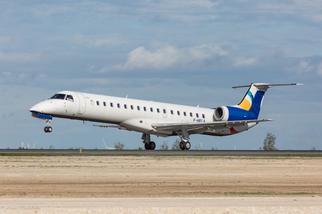 Embraer ERJ-145 (F-HELA)