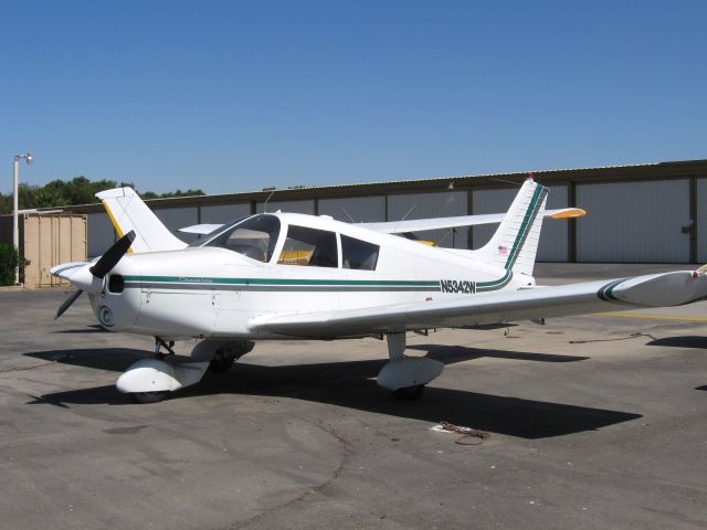 Piper Cherokee (N5342W) - At Corona Airport