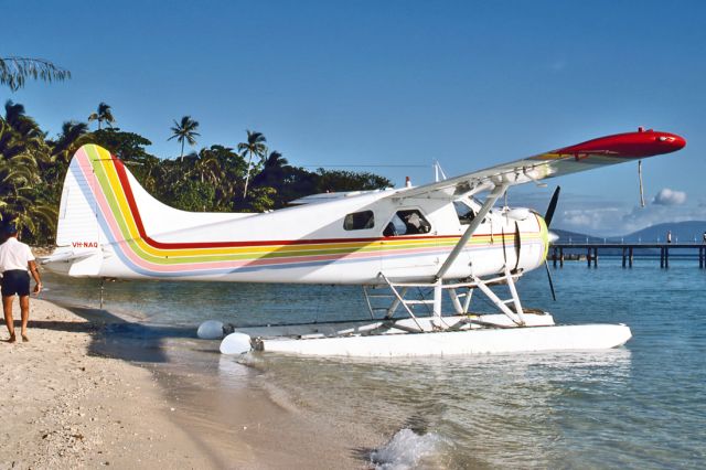 VH-NAQ — - DE HAVILLAND CANADA DHC-2 BEAVER MK1 - REG : VH-NAQ (CN 1487) - GREEN ISLAND QLD AUSTRALIA 1/7/1986