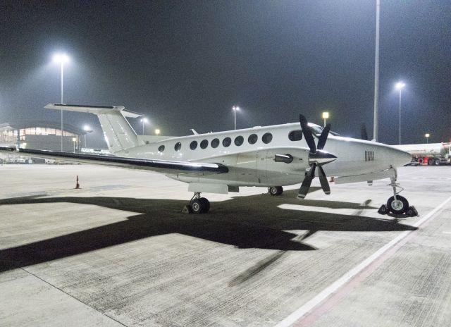 Beechcraft Super King Air 350 (N121HK)