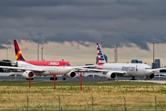 — — - A330 and B777-200