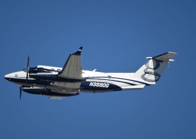 Beechcraft Super King Air 350 (N359DG)