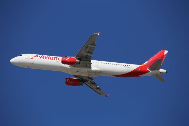 Airbus A321 (N568TA)