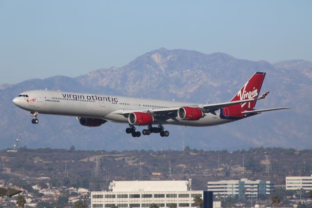 Airbus A340-600 (G-VNAP)