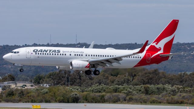 Boeing 737-800 (VH-XZA)