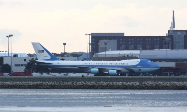 Boeing 747-200 (82-8000) - Air Force One