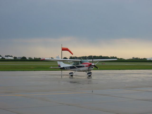 Cessna Skylane (N735CG)