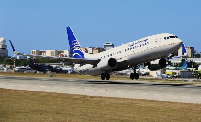 Boeing 737-800 (HP-1844CMP)