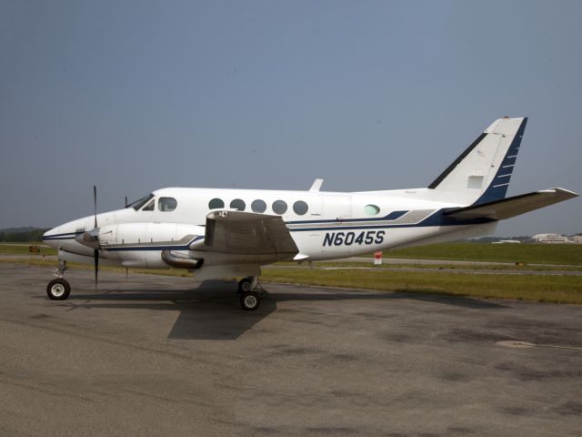 Beechcraft King Air 100 (N6045S)