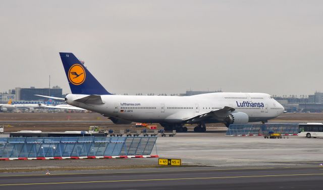 BOEING 747-8 (D-ABYA) - Lufthansa Boeing 747-830 D-ABYA "Brandenburg" in Frankfurt 