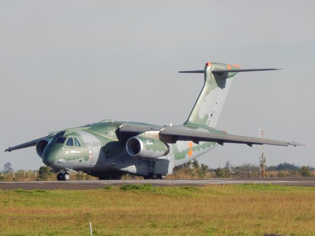 EMBRAER KC-390 (PT-ZNJ)