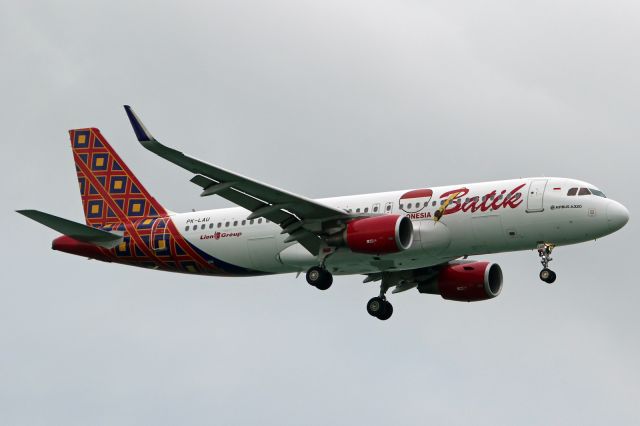 Airbus A320 (PK-LAU)