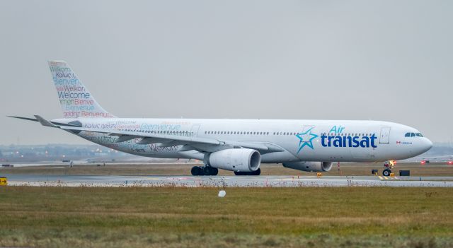 Airbus A330-300 (C-GKTS)