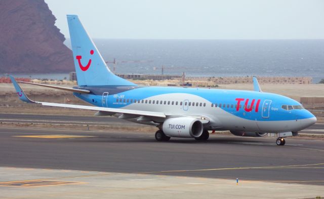 Boeing 737-700 (OO-JAR)