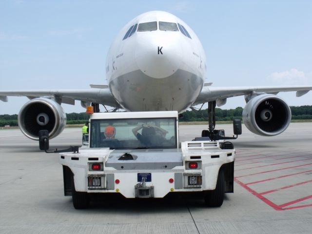 Airbus A310 (EP-IBK) - Awaiting pushback