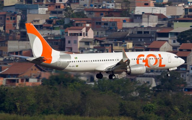 Boeing 737 MAX 8 (PS-GPJ)