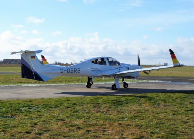 Diamond Twin Star (D-GBRE)