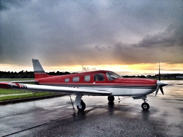 Piper Saratoga (N801GA)