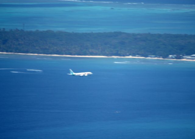 Boeing 737-800 (9Y-KIN)