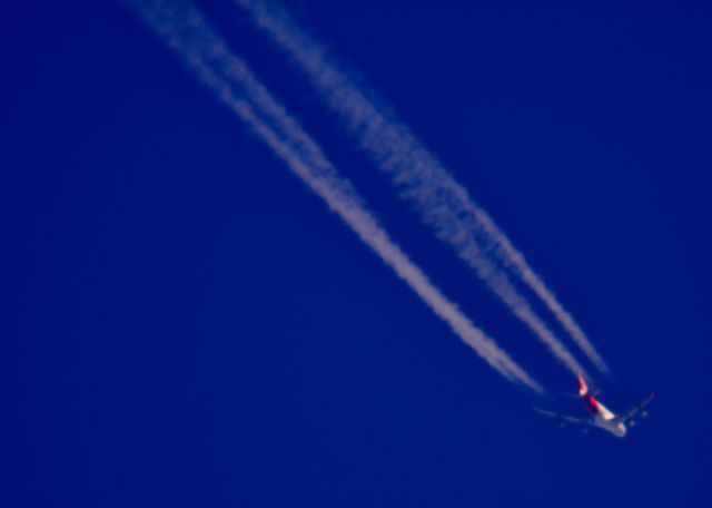 Boeing 747-400 (VH-OJM) - Qantas 11 Los Angeles Intl to John F Kennedy Intl  over Cleveland 39,000 ft. 09.23.15.