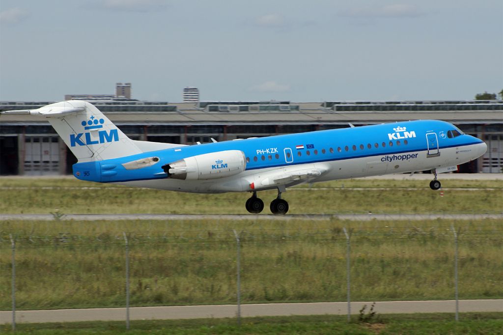 Fokker 70 (PH-KZK) - Fokker F-70,  KLM Cityhopper,  EDDS Airport Stuttgart-Echterdingen,  Germany,  19.July 2011