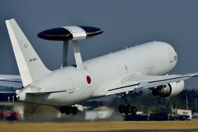 BOEING E-767 (84-3504) - Boeing E-767 AWACS br /Nyutabaru Air Base JASDF(航空自衛隊 新田原基地)