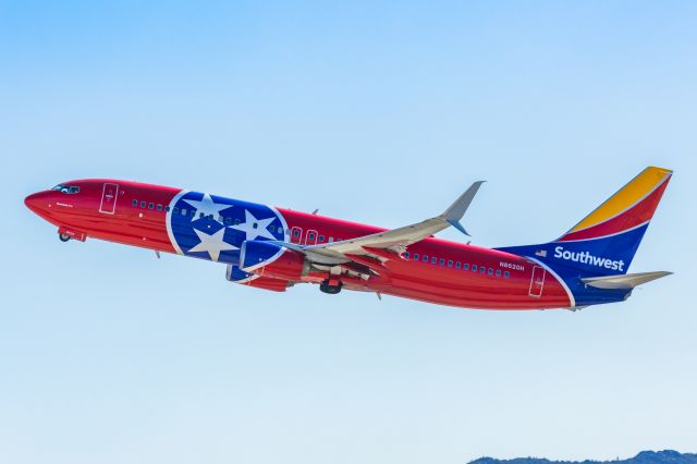 Boeing 737-800 (N8620H) - A Southwest 737-800 in Tennessee One special livery taking off from PHX on 2/11/23 during the Super Bowl rush. Taken with a Canon R7 and Canon EF 100-400 II L lens.