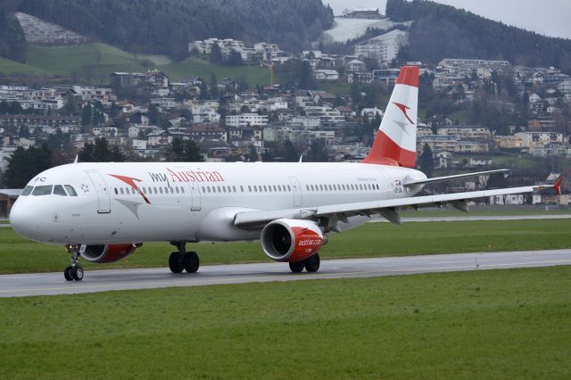 Airbus A321 (OE-LBC)