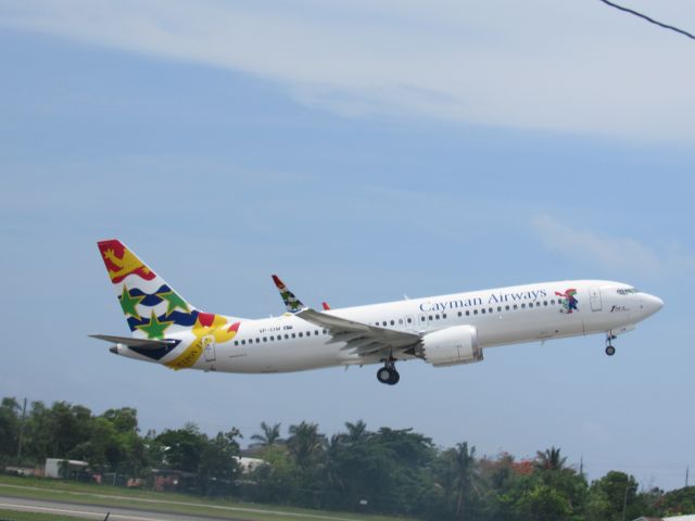 Boeing 737 MAX 8 (VP-CIW)