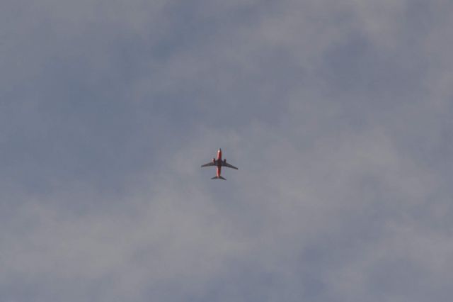 Boeing 737-700 — - As A Southwest Airlines Flight takes flight out ofKBWI airport, it climbs east of the location to the shot and flys heading towards the Atlantic Ocean.