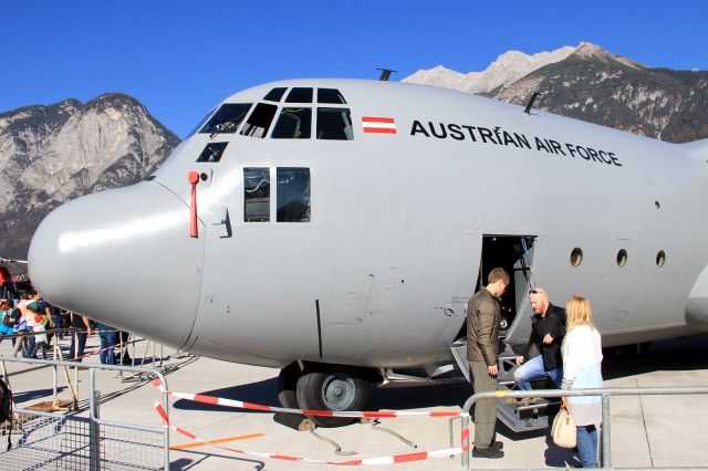 Lockheed C-130 Hercules (8TCC)