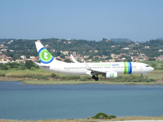 BOEING 737-400 (GZHB) - Transavia landing at Corfu Greece  July 2013