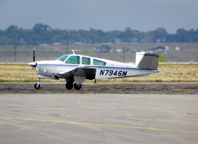 Beechcraft 35 Bonanza (N7946M)