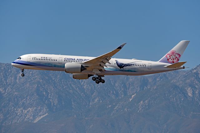 Airbus A350-900 (B-18901)