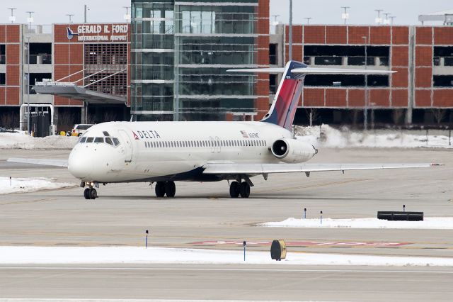 McDonnell Douglas DC-9-50 (N767NC)