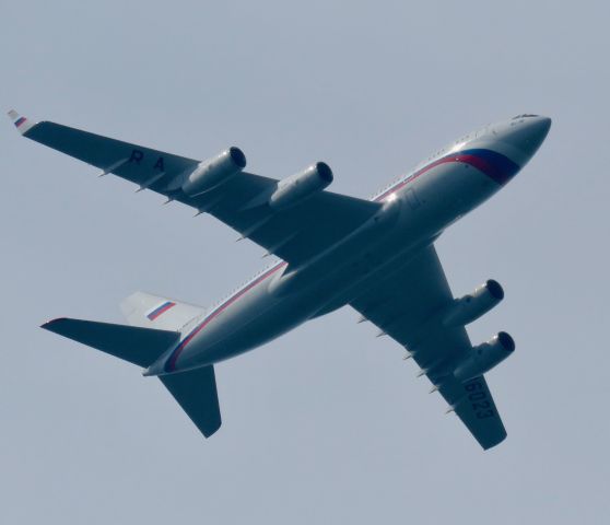 Ilyushin Il-96 (RA-96023)