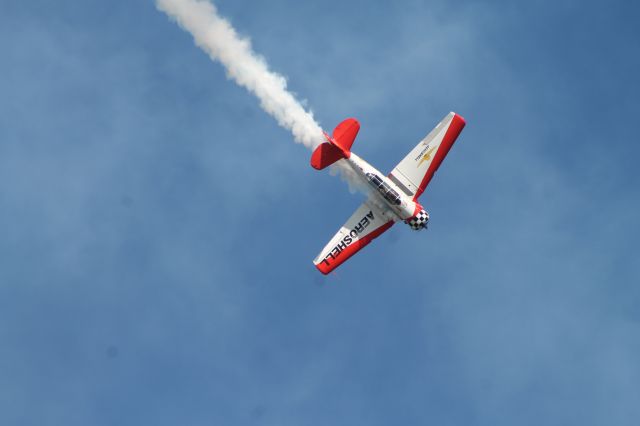 — — - North American AT-6 Texan. Aeroshell Acrobatic Team.  These aircraft were spotless! Very nice A/C!