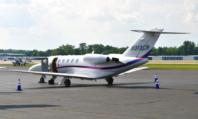 Cessna Citation CJ2+ (N313CR) - Cessna 525A CitationJet CJ2 N313CR in Oakland County Airport