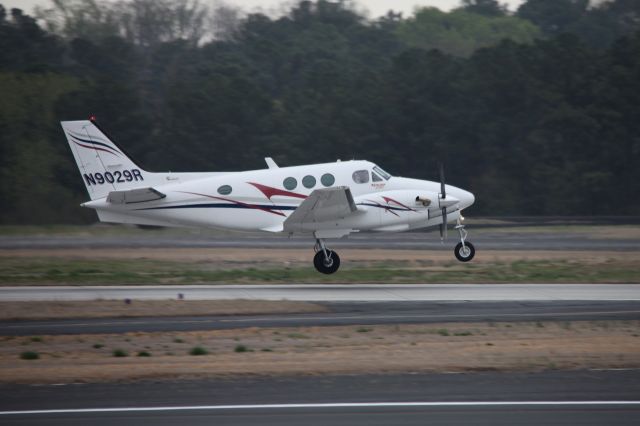 Beechcraft King Air 90 (N9029R) - Another take off on a busy day